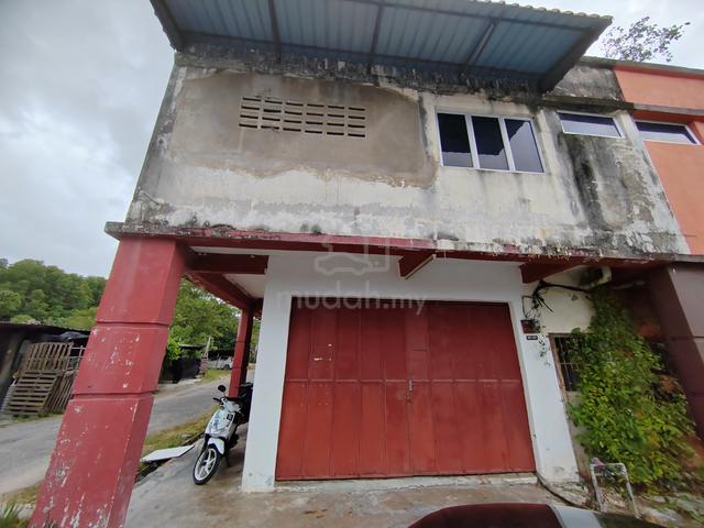 [CORNER LOT] Shoplot 2 Tingkat di Kondo Rakyat Kuala Ibai, K.TRG, TRG 1