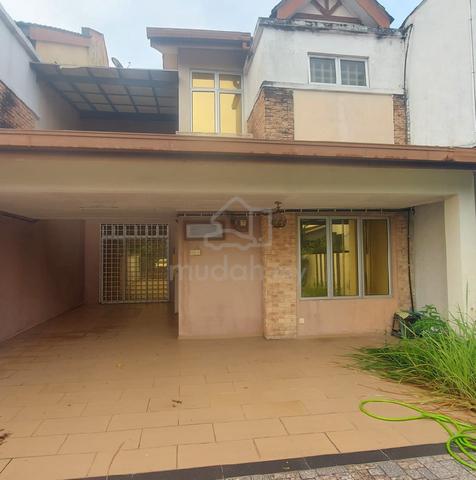 Nilai Impian Laman Dillenia House For Rent 1