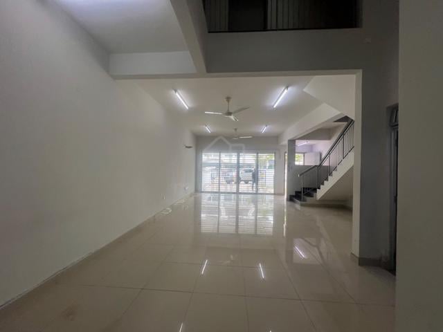 【Move in condition, Perennia】2 storey house for rent , bandar rimbayu 1