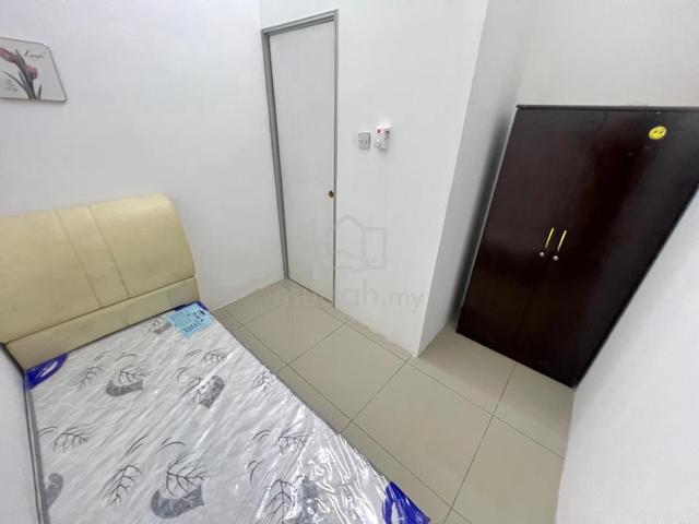 1 min ke kilang Produa.Bilik single utk lelaki sahaja.SARI ALAMANDA. 1