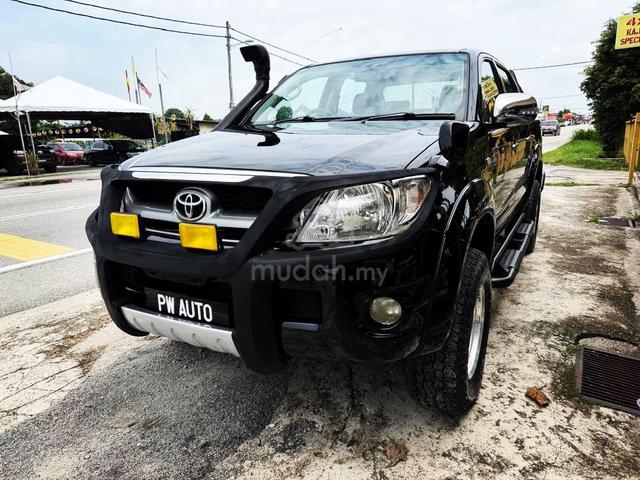 Toyota HILUX 2.5(A)VIGO D/C G D4D 4spd 4X4 pickups - 2