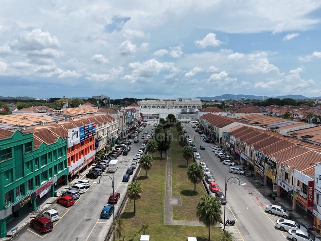 Hot SP Area Legenda Height Ground Floor - Triple Storey Shop Lot 1