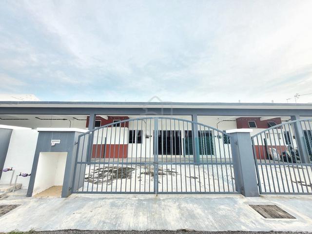 RUMAH BARU! Single Storey Terrace @ Taman Mayung, Teluk Kemang, PD 1