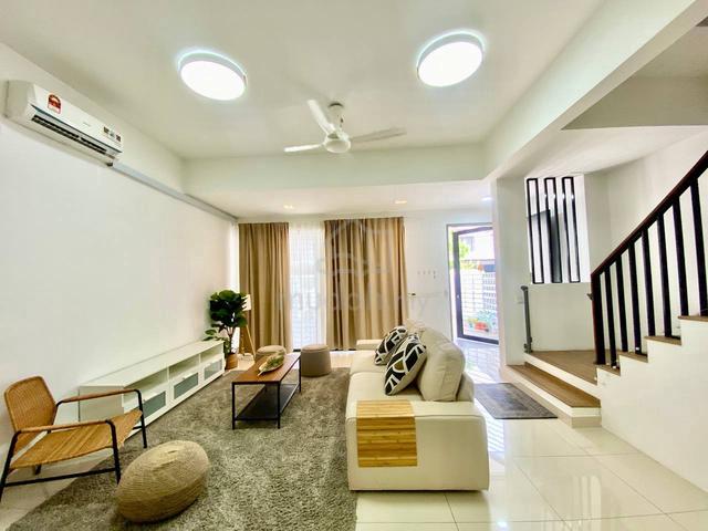 RENOVATED WELL MAINTAINED + FULLY FURNISHED Elmina Green 1, Shah Alam 1