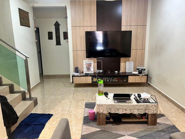 house for rent bandar kinrara BK5 Puchong,2-storey house for rent 1