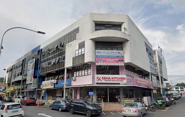 Taman Sri Gombak CORNER Ground Floor Shop , 37x70 , Below Market 1
