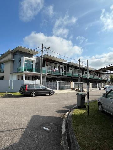Bandar Pulai Jaya Value 650k FULL LOAN Renovated Indah Gated Guarded 1