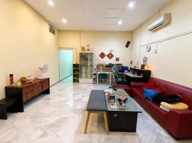 Terraced House, Serdang, 3R1B, Near SJKC Serdang Baru 1, MRT, For Rent 1
