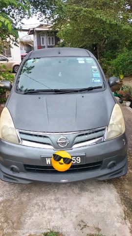 2011 Nissan GRAND LIVINA 1.6 CLASSIC/COMFORT MC - 2