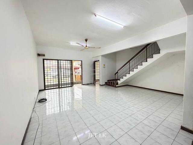 Limited Unit Bandar Bukit Tinggi 2 Double Storey House For Rent Klang 1