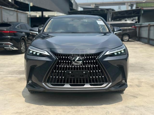 RECON UNREG 2022 Lexus NX250 LUXURY *LOW MILEAGE - 2