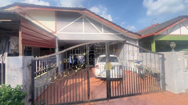 FOR SALE Taman Senai Utama ( FULL LOAN ) 1