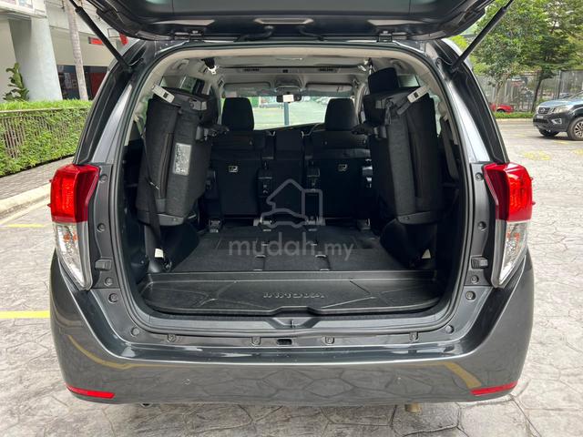 2017 Toyota INNOVA 2.0 G 1 OWNER MAX LOAN - 5