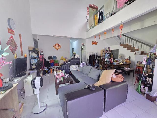 Megah Ria, Jalan Jelatang, 1.5 Storey Semi D House, Super Clean 1