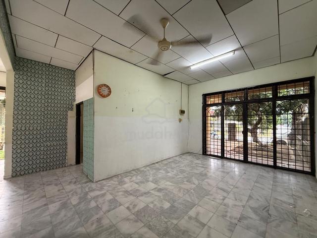 Single Storey Semi D for Rent 1