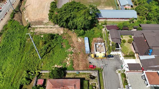 (Vacant Land) – Exclusive Bungalow Lot Taman Khidmat for Sale 1