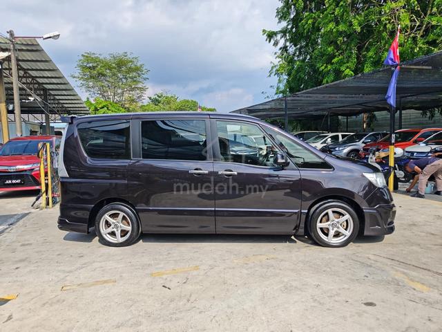 2013 Nissan SERENA FULL SPEC 2.0 (AUTO) - 2