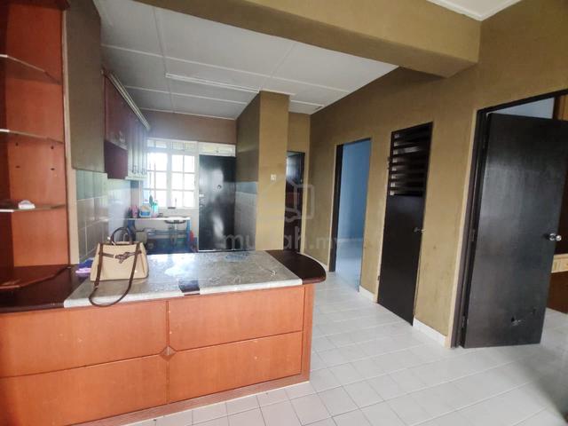 Apartment Tanjung Puteri Resort 1