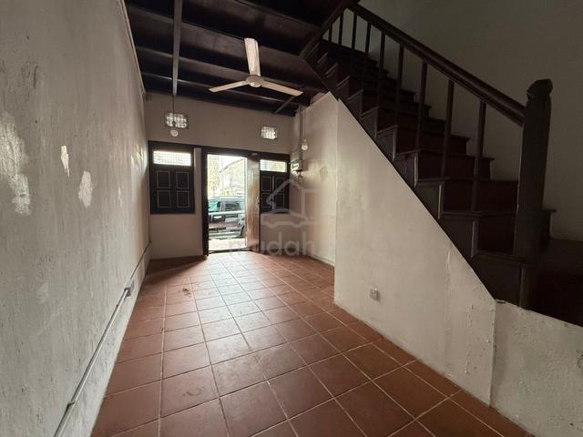 Prime Commercial Space for Rent 1