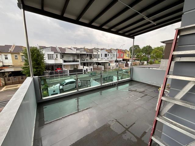 Licuala Garden, Setia Tropika! Under bank value! Full Loan! 1