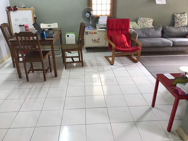 D'aman Crimson 1