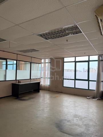 Strategic Location Penas Tower Commercial office lot Approx 1250SF 1