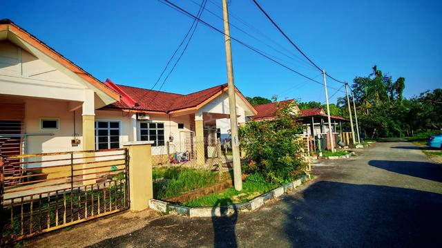 Semi-D Setingkat Untuk Dijual di Kg. Bharu Serada, K. Terengganu. 1
