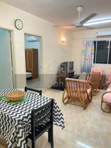 Permai Lake View Apartment 3