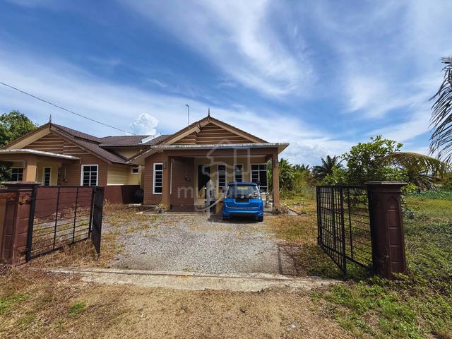 [Below MV]Rumah Semi-D Setingkat di Durian Guling, Marang, Terengganu 1