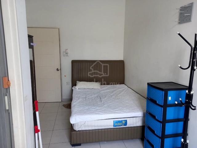 Room for Rent for Male at Indera Mahkota 3 1