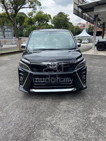 2021 Toyota VOXY 2.0 ZS KIRAMEKI III (A) - 3