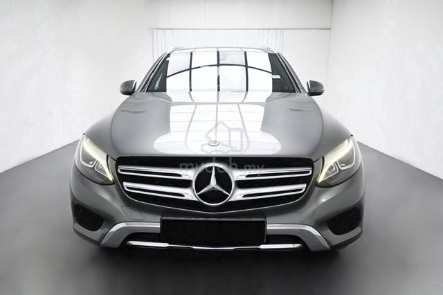 2018 Mercedes Benz GLC200 2.0 1-OWNER FSR TIPTOP - 2