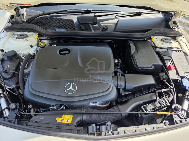 2017 Mercedes Benz A180 URBAN LINE (CBU) 1.6 - 3