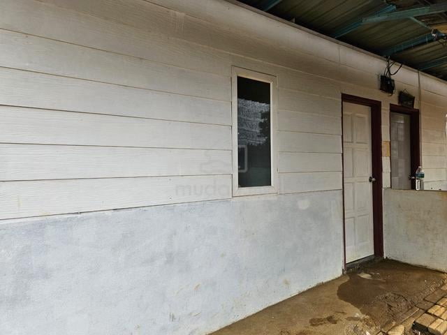 rumah untuk disewa 1