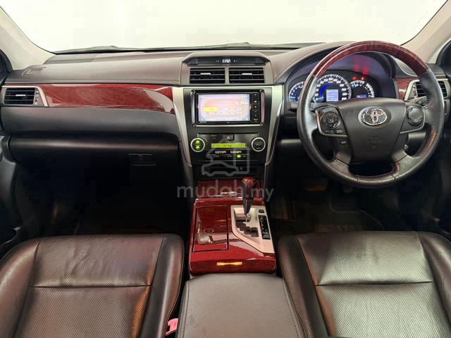 ORI13 Toyota CAMRY 2.5 V BLACK INTERIOR ONE OWNER - 5