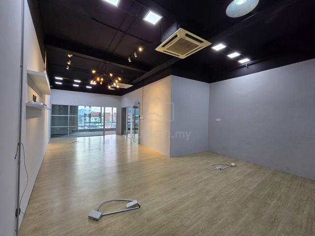 Tun Jugah main Road 3rd Floor Office Space at Chayi Goldland For Rent 1