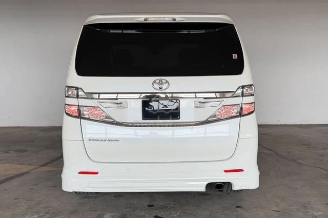 2013 Toyota VELLFIRE 2.4 Z GOLDEN EYES FULL LOAN!! - 4