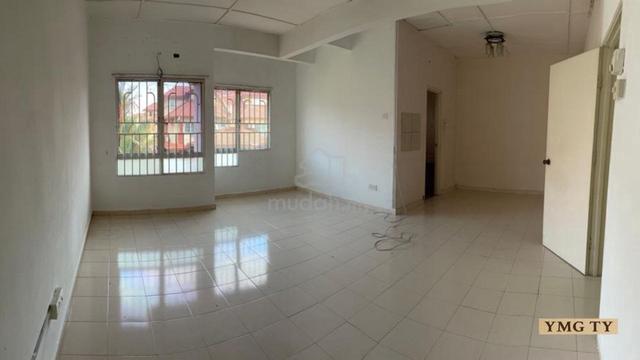 Prime Location & Good Value Fully Extended 2.5 Sty Bukit Tinggi Klang 1