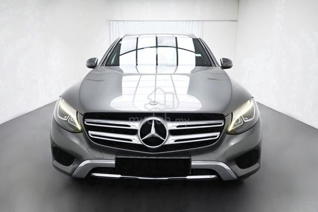 2018 Mercedes Benz GLC200 2.0 1-OWNER FSR TIPTOP - 2