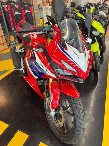Honda CBR 250 RR sportbike Ready Stock in TMM - photo 3 of 4