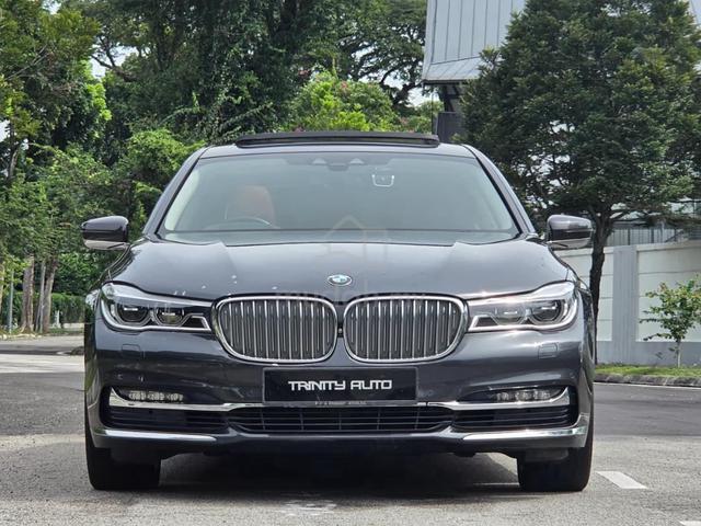 REG 2017 BMW 730Li G12 LWB Local CAR KING 68k KM - 2