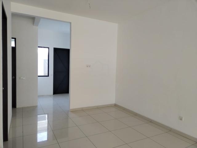 Taman Jasa Intan | 2 Storey Terrace | Original Unit |Alma | Bm 1