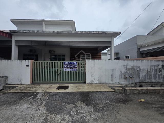 [PARTIAL FURNISHED & ADA RUANG TEPI] Semi-D Padang Maju Kuantan 1
