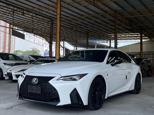 2021 Lexus IS300 2.0 F-SPORT MODE BLACK - 2