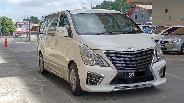 2018 Hyundai GRAND STAREX 2.5D ROYALE FACELIFT (A) - 3