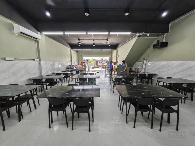 Facing Main Road 24x70 Bandar Putera Ground Floor Shop Kampung Jawa 1