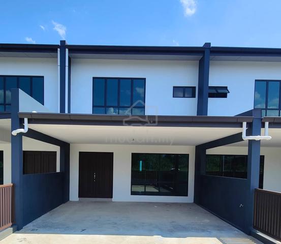 Padawan Batu 11@ Double storey Terrace 1