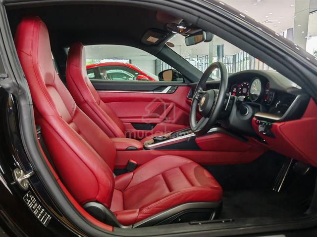 2020 Porsche 911 3.0 CARRERA 4 (A) - 2