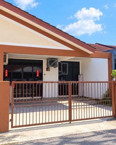 Rumah Teres Setingkat untuk Dijual di Padang Serai 1