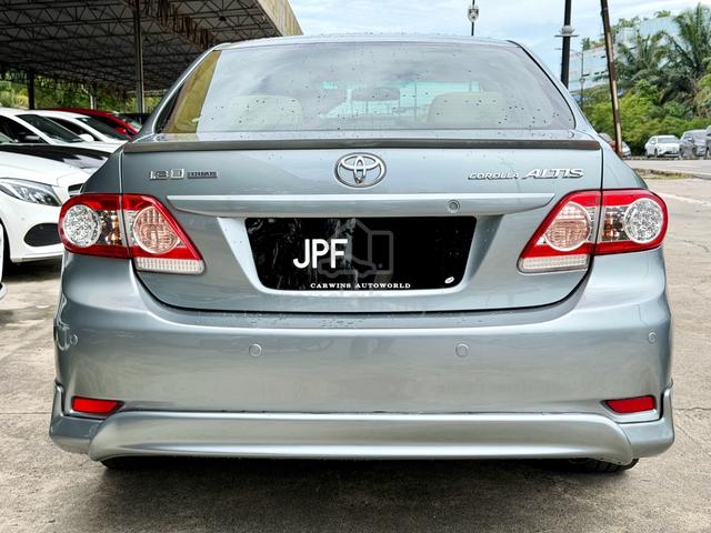 2013 Toyota COROLLA ALTIS 1.8 E FACELIFT (A) - 5